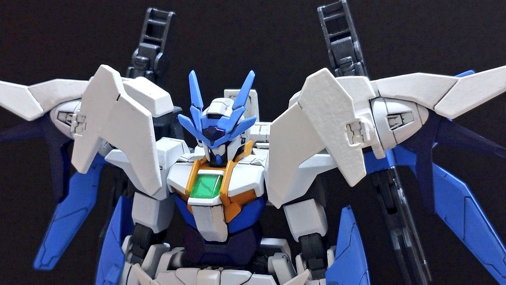 HGガンダムダブルオースカイメビウス–3枚目/制作者：KAZUYA