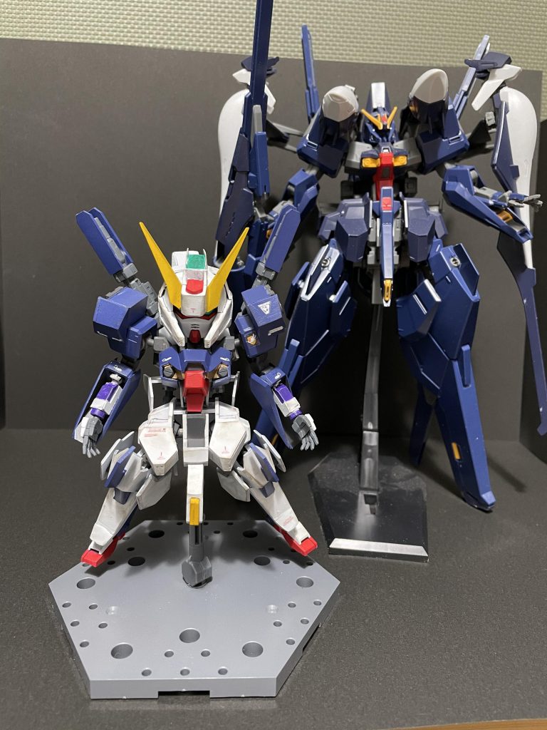 HGのハイゼンスレイ2とパシャリ