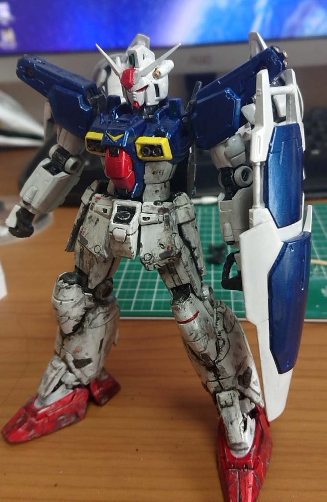 全部筆塗りでおこなっております。これは全塗装が完了し、下半身の汚しが完了したところです。塗料はラッカーとアクリルです