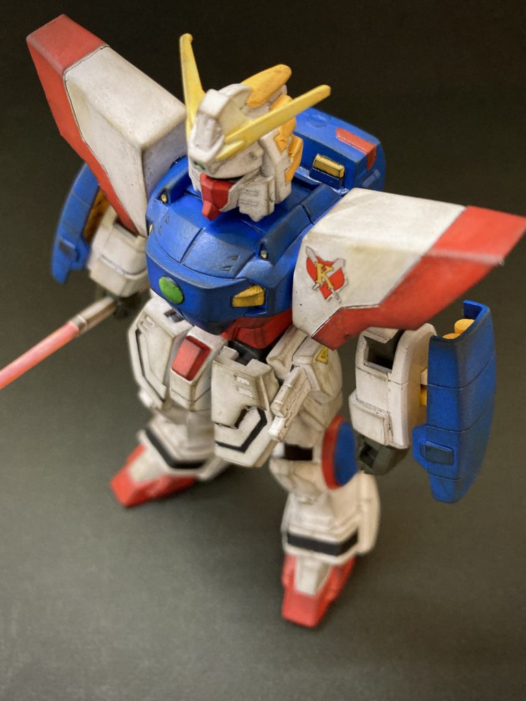 キングオブハートのエンブレムがカッコいい。不器用ながら頑張って余白切りました。