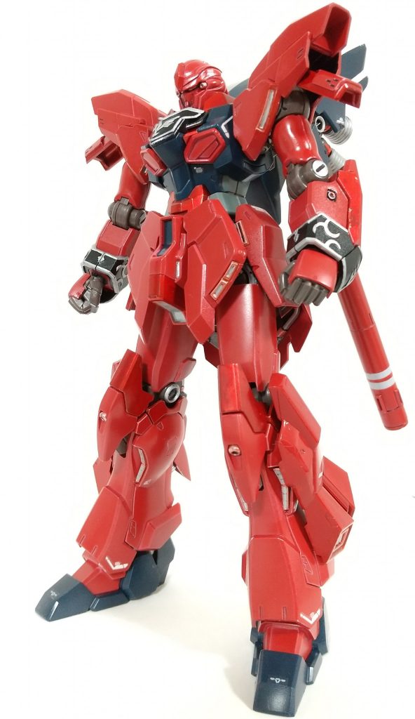 塗装：缶スプレー（サザビーレッド）、ガンダムマーカー（ロイヤルメタレッド他）、トップコート（光沢）