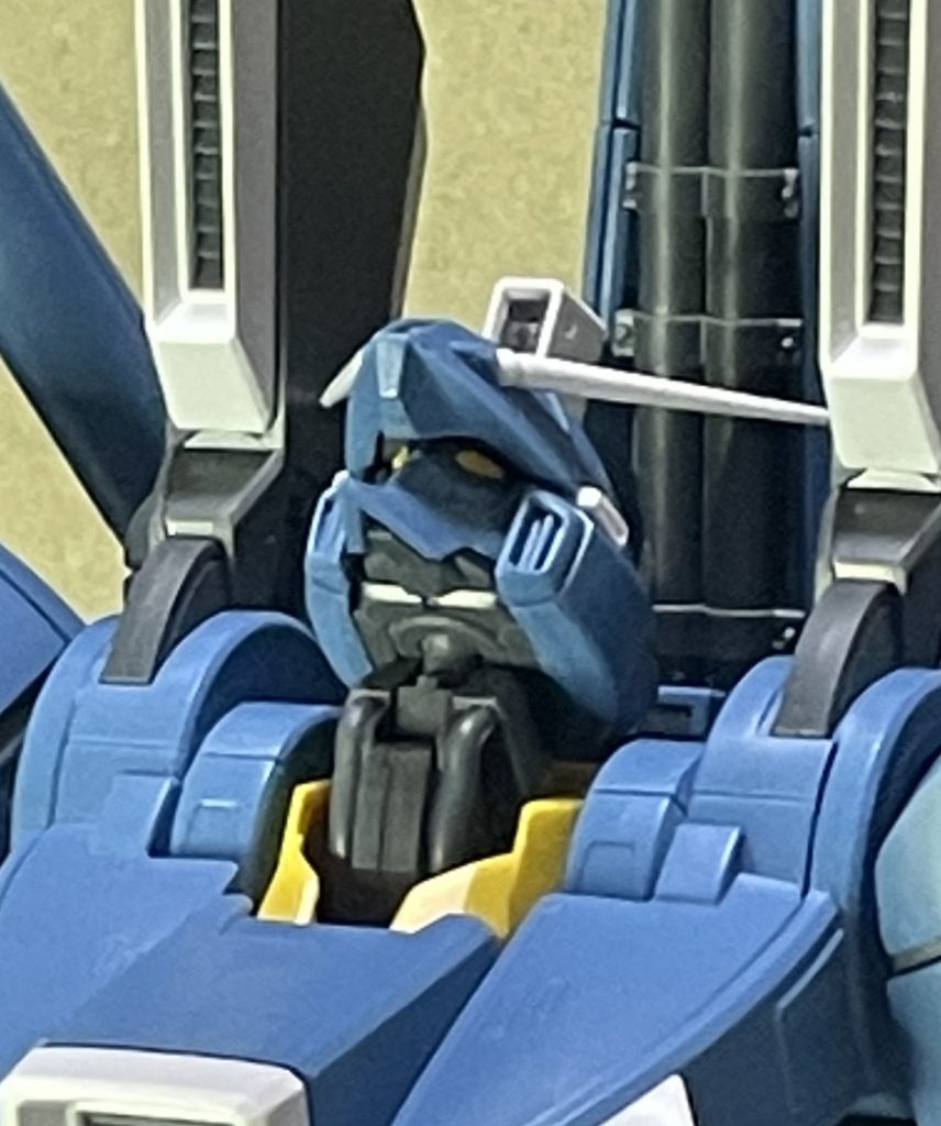 クビがこんなに上に向きます。