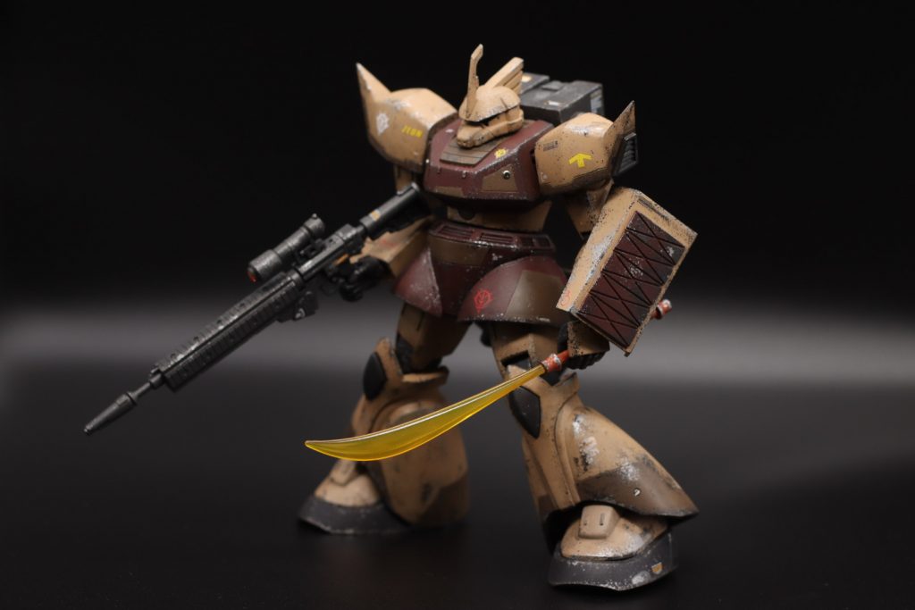 前から左手首は角度を変えています