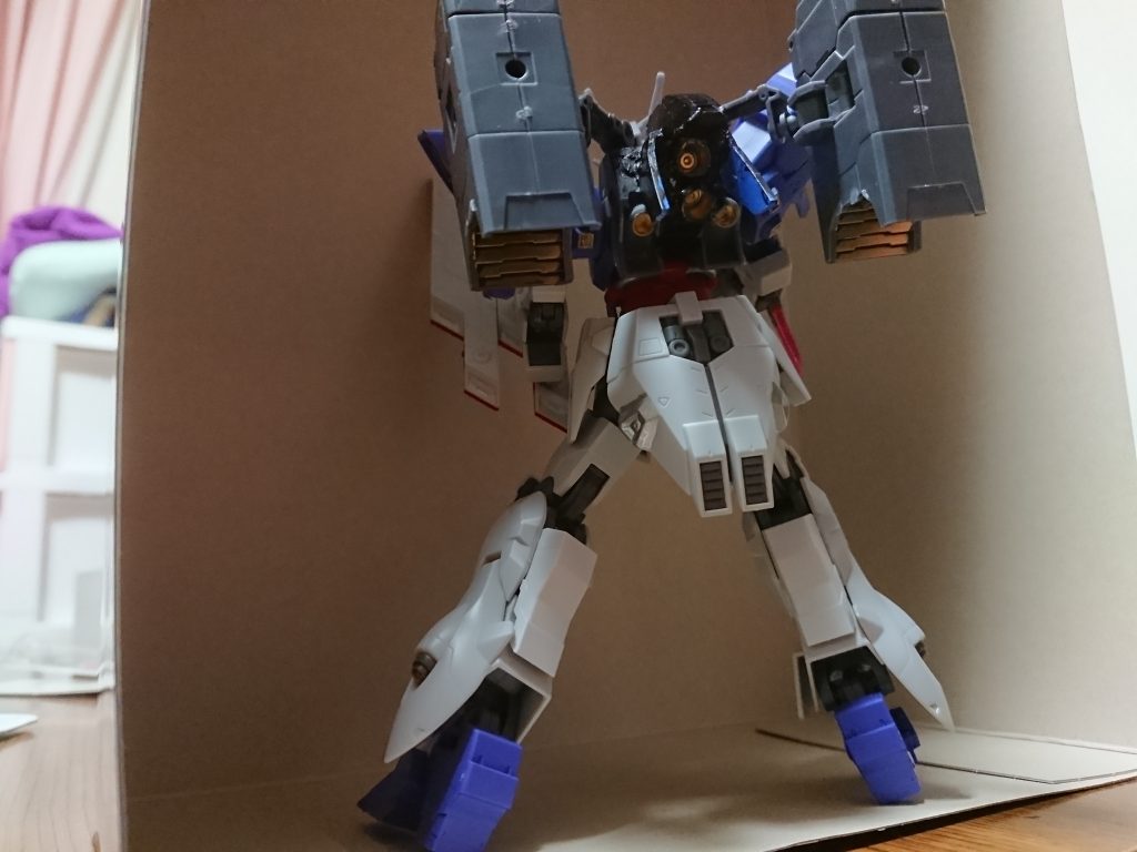 バックパックのみ改造しました。