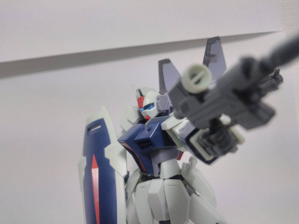 ジェットストライカーパック着けるとまた印象変わります。はいプレミアムバンダイでバックパックセットが発売されてたんで買ってみるのもありかもです!【私は買えないですが…】ペイルライダーD2様で金欠なのは内緒…