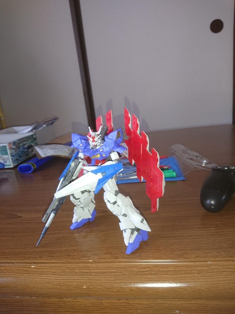 ムーンガンダム高起動型typeB–4枚目/制作者：ミル・ソフィア