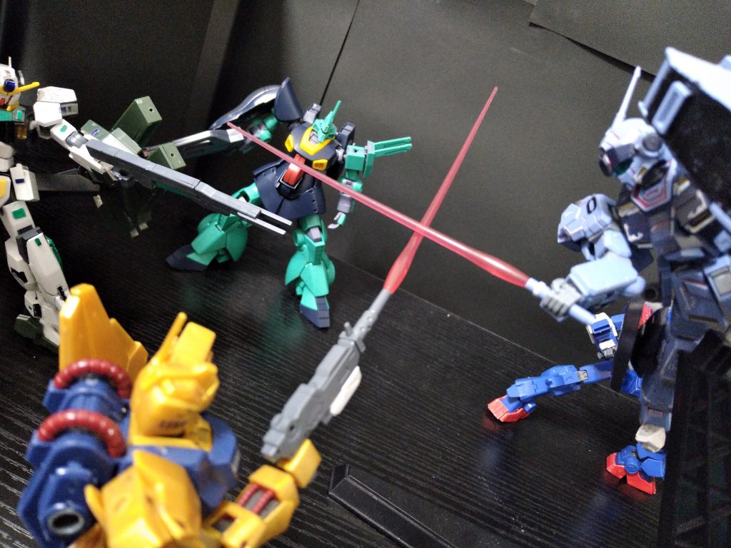 百式【ふん!】ペイルライダー【なんざぁ!】ガシッ