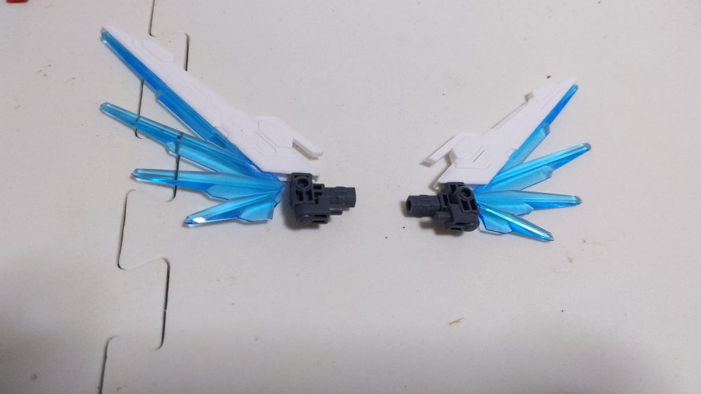 こうなって……