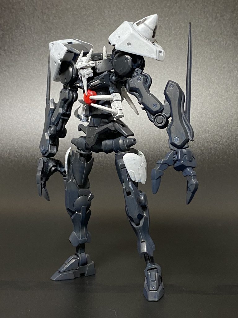 腕部折りたたみ状態で