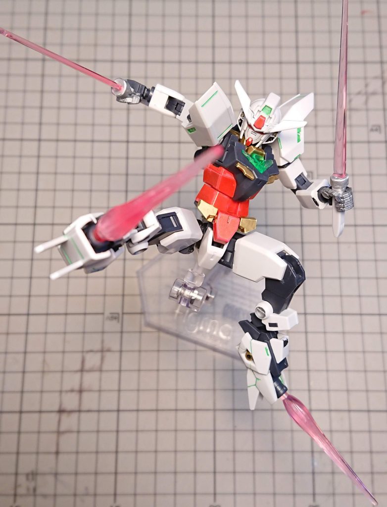 他のキットのパーツを一切使わずにジュピターヴガンダムだけでここまで遊べるとは…ポテンシャルがすごい。