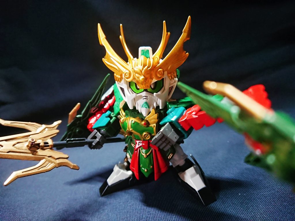 邴原は孔融に採り立てられた学者で、黄巾の乱が起こると避難のため北海から離れてしまいます。帰郷後は民に学問を教え、曹操からも尊敬されるほどの人物だったようです。