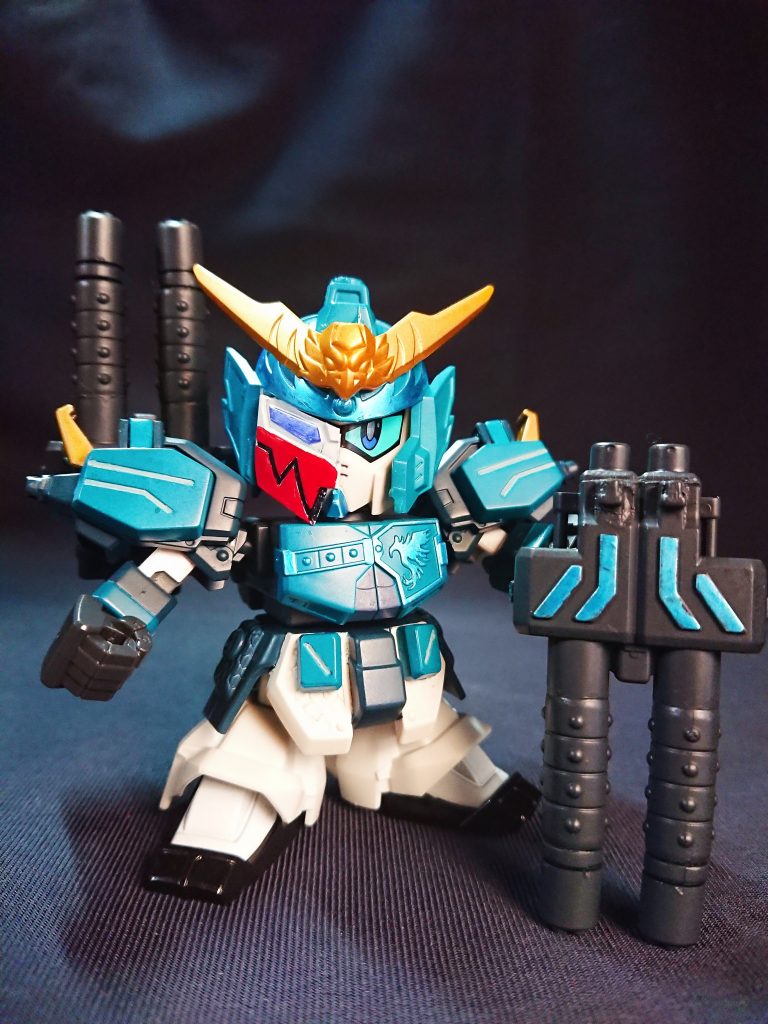 是儀は北海郡の役所にて孔融に仕えた将で、生涯を通し清貧を貫いた男だったようです。後に江東に移住、孔融が没し孫権が江東を統治した時代になると呉に仕えます。そして孔明没後は呉と蜀の同盟をさらに固めるために動きました。