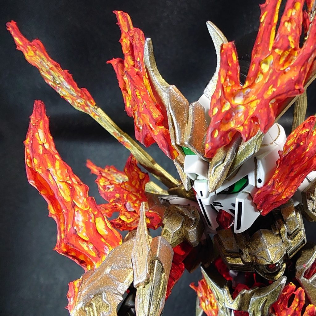 ヘビージェルメディウムにて盛り上げて炎のエフェクトを強調しました。 