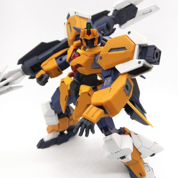 サタニクスガンダム(ティターンズカラー)