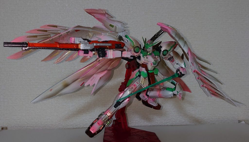 シュダ・ザラ(アスランとメイリンの息子)は、セフィリアとアブソリュートに模擬戦で敗退した