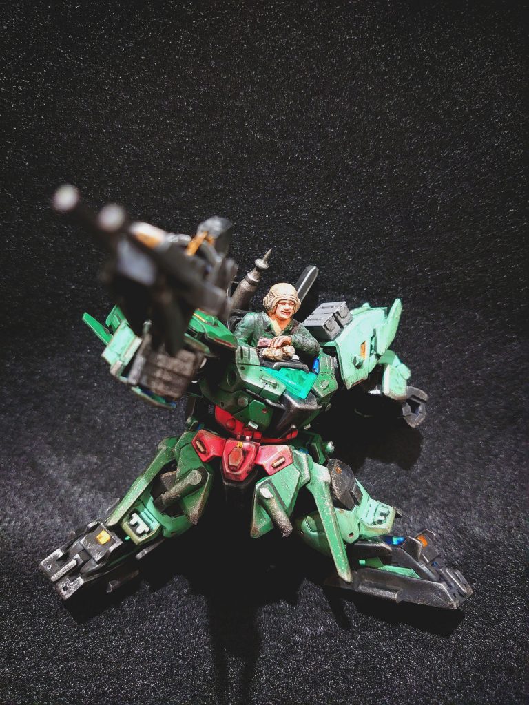 頭部のアンテナは、スカートの延長に再利用！(｡･ω･｡)ﾉ♡