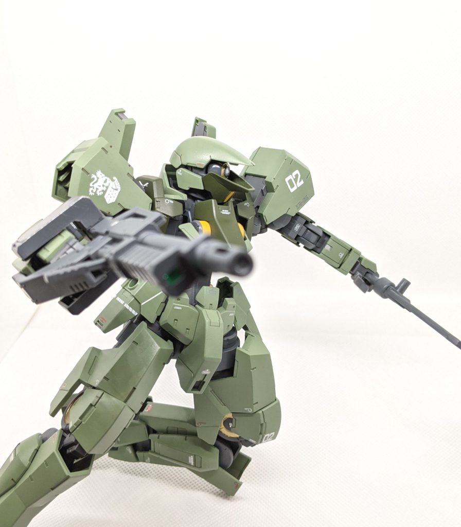 デザインなので仕方ないけど足が小さいからバランスとりづらい💦