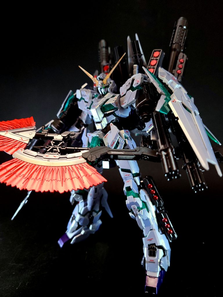 グレネード・ランチャーRGM-96X ジェスタ用の装備で、ハイパー・バズーカの砲身に装着される[63]。劇中ではハイパー・バズーカとの同時射撃により弾幕を張るが、弾数を残したまま同じくバンシィ・ノルンのサーベルによって両断されたため、廃棄となった。