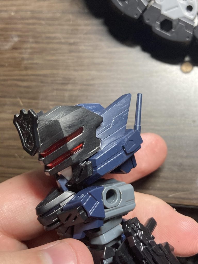 SDヴェルデバスター隊員–2枚目/制作者：アイザック