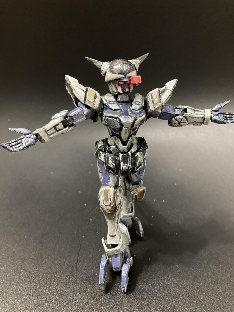 ガンダムG-エルスのスマートな所をそのまま流用してスカウター付ヘルメットは自作です^ ^ノ