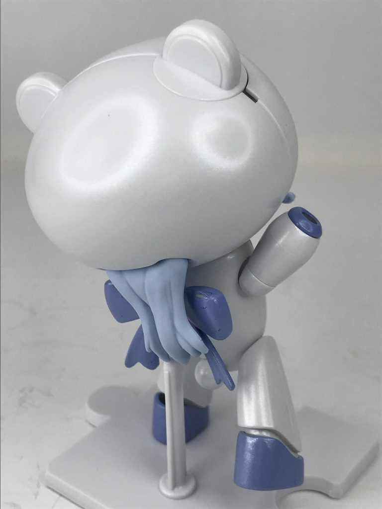 後ろ姿。パールでキラキラです(^^)