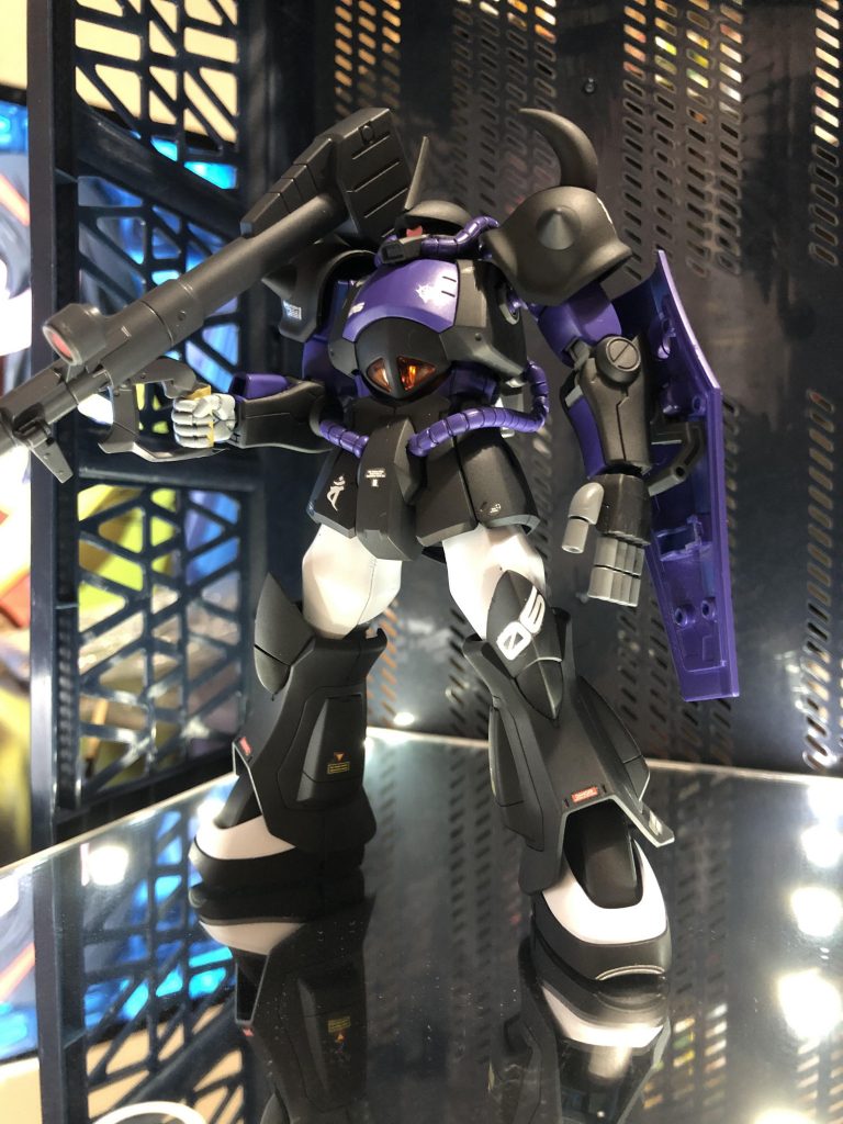 黒いグフ–7枚目/制作者：真樹京介