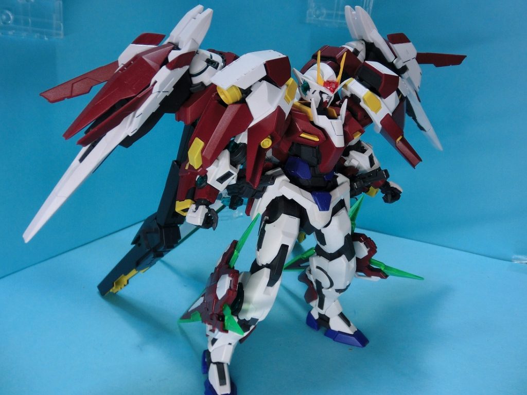 ＯＯライザーを装備することで経戦能力を上げ、大火力の砲撃戦を可能にする。