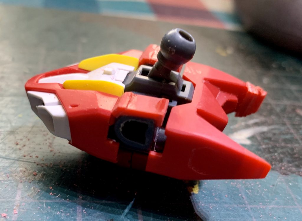 肩も同色ランナーでディテールUP