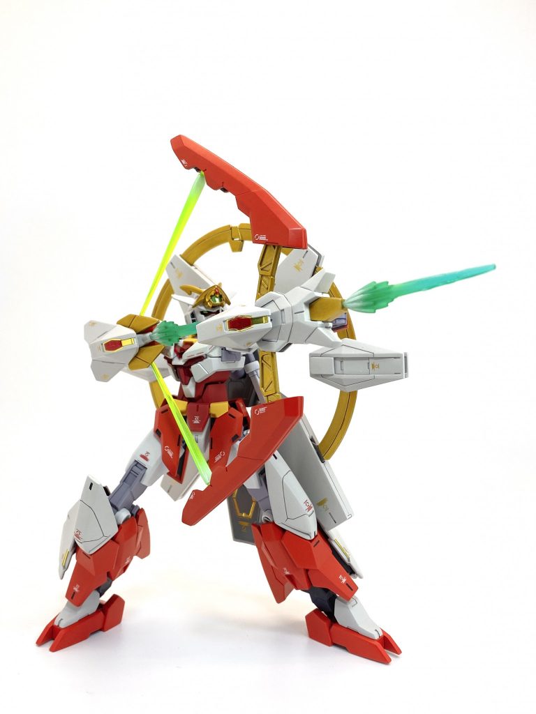 僚機にエネルギーを分け与えるデュートリオンアローを放つこともできる。