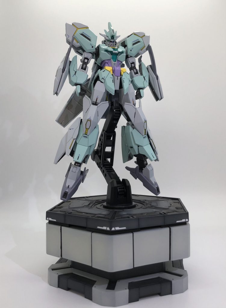 ガンプラを上に乗せた状態