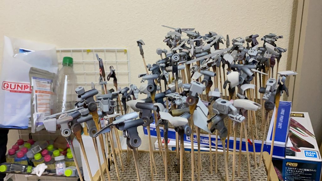 今回は全パーツガイアさんのグレーサフを掛けました!