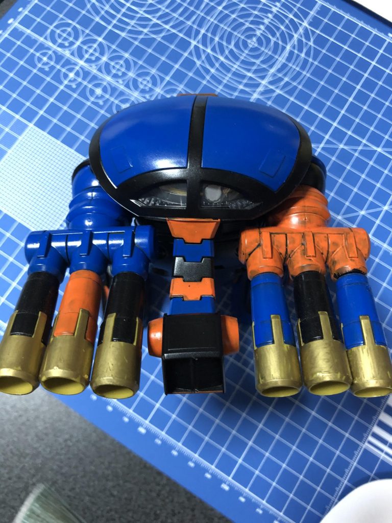 よく見ると個人的にはアッガイより癒し系と思います。笑