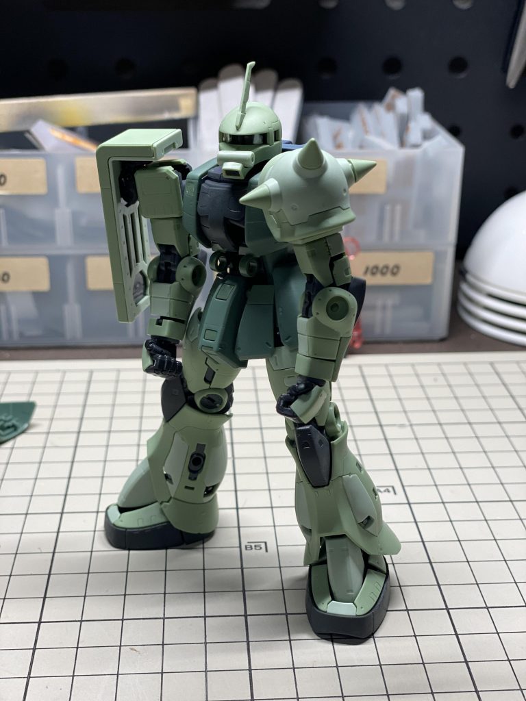 素組→全パーツ表面処理→確認組み立てパーツが細かいのでヤスリ作業が大変でした。