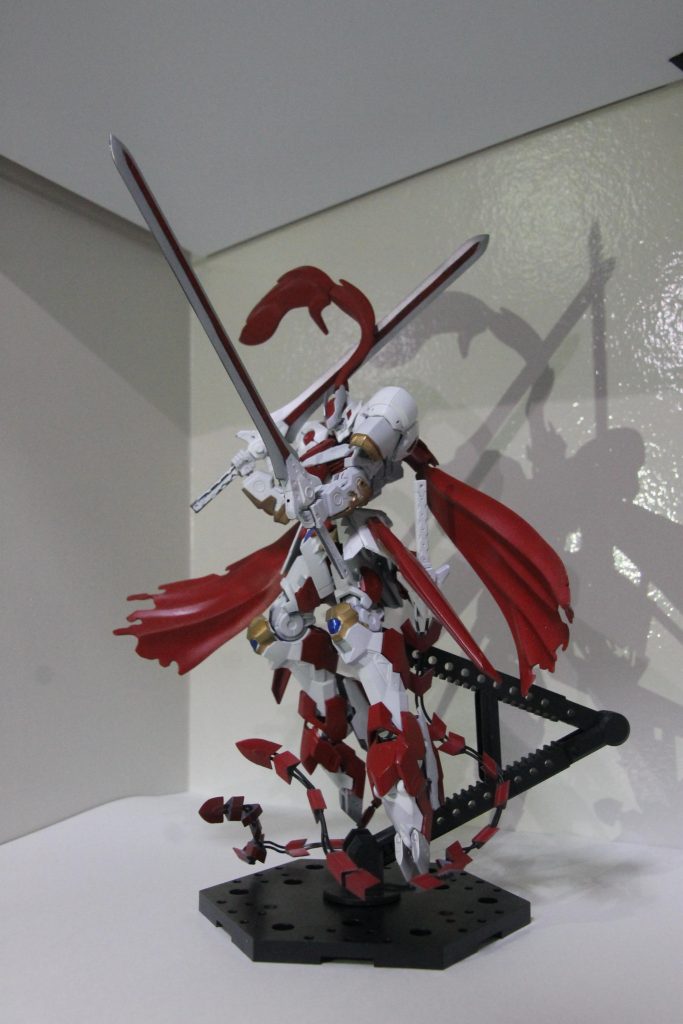 ガンダムフレーム-ドラジエス–6枚目/制作者：砂漠の大洋