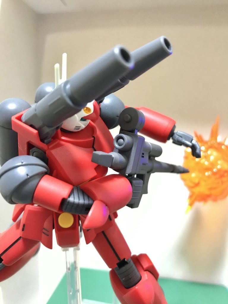 ニュータイプ撃ちたぶん中身のパイロットは天パ