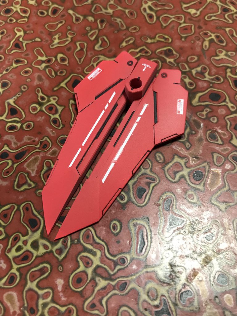 デカールワークも抜かりなく。ホビジャブランドのデカール、高いけど使い勝手最高でオススメです。