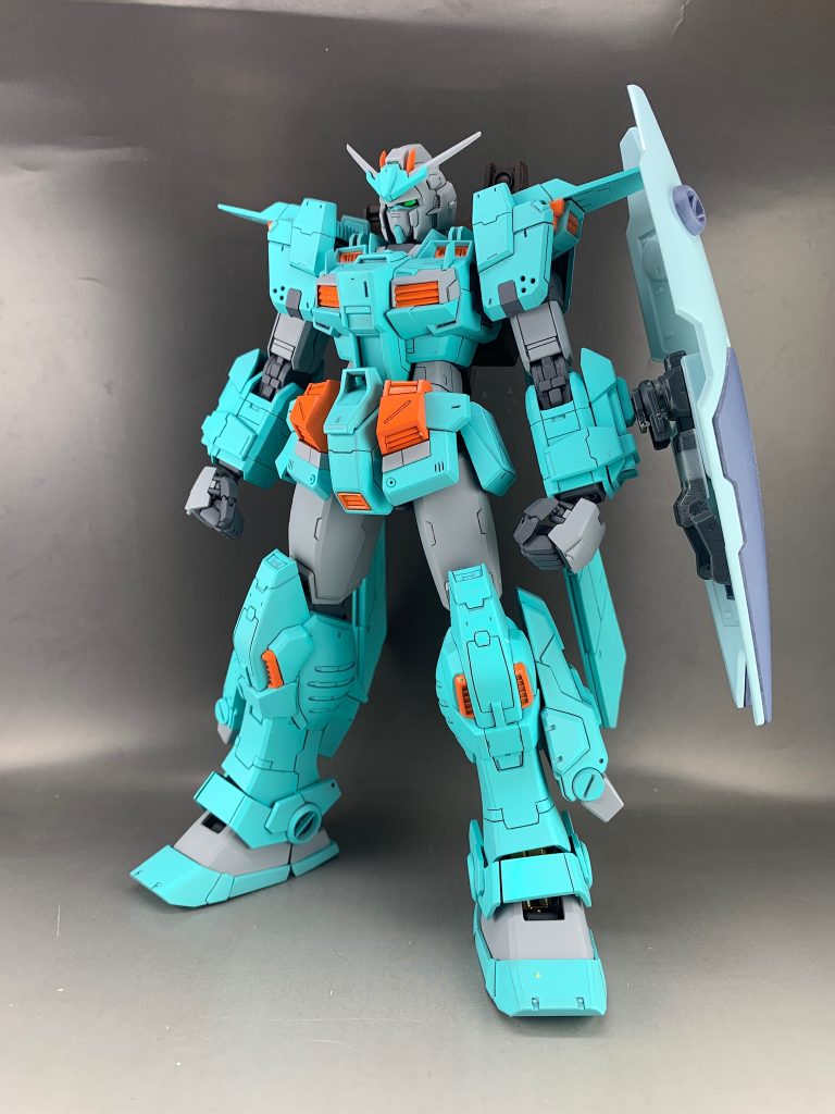 カラーサフ。塗料とサフ調色した物です。