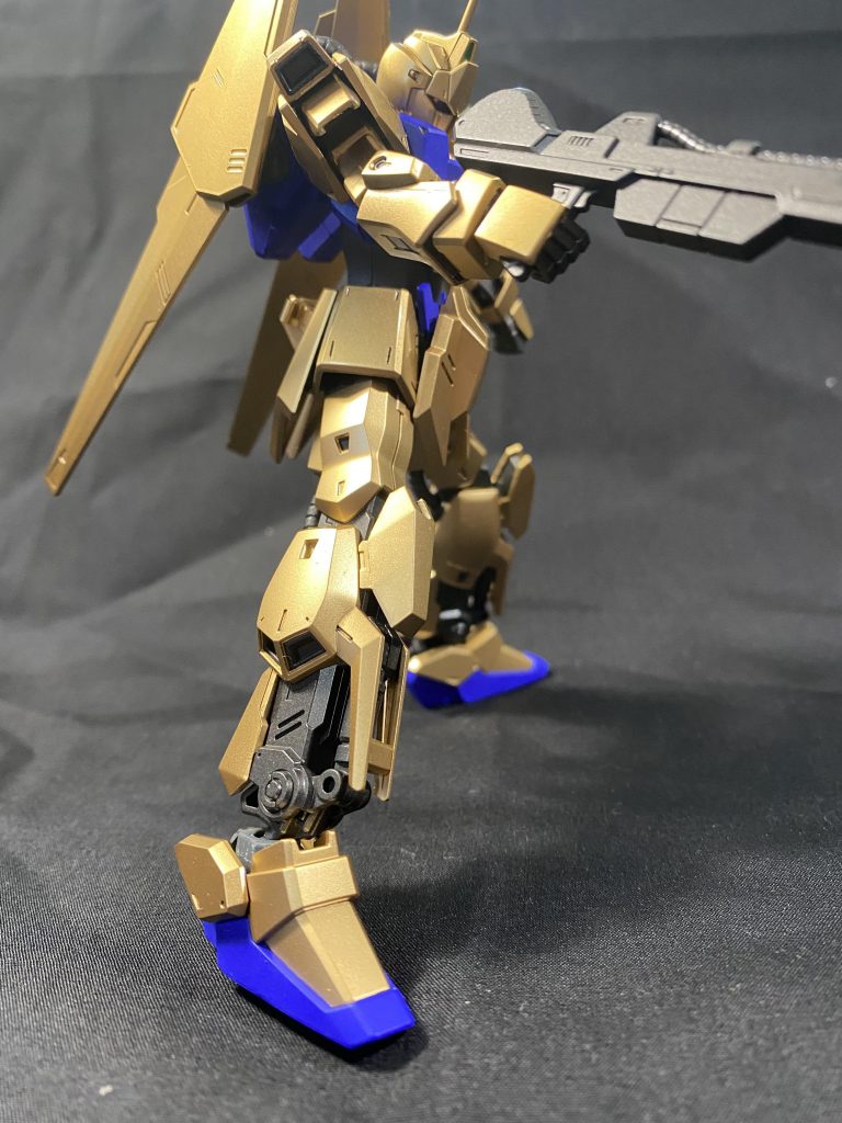 MSN-00100 百式–6枚目/制作者：白黒魔