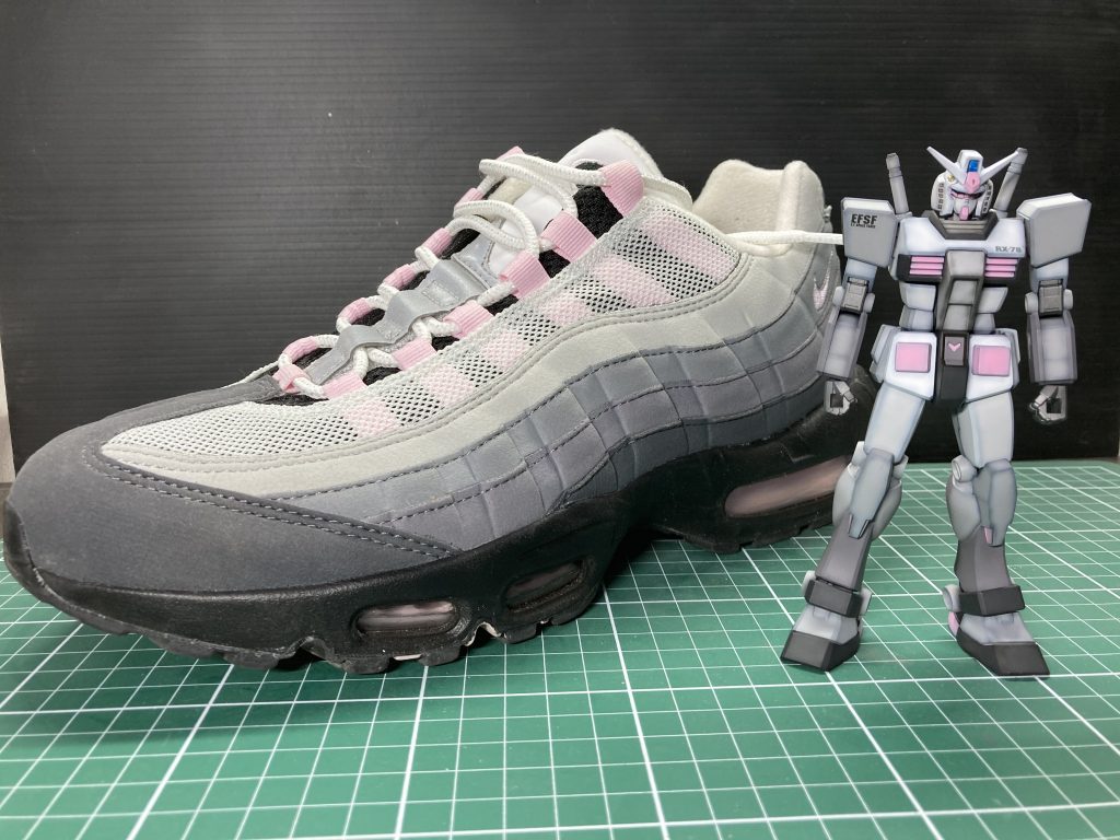 並べると自分が思ってた以上にコラボ感ありますねﾜｧ───ヽ(*ﾟ∀ﾟ*)ﾉ───ｲ