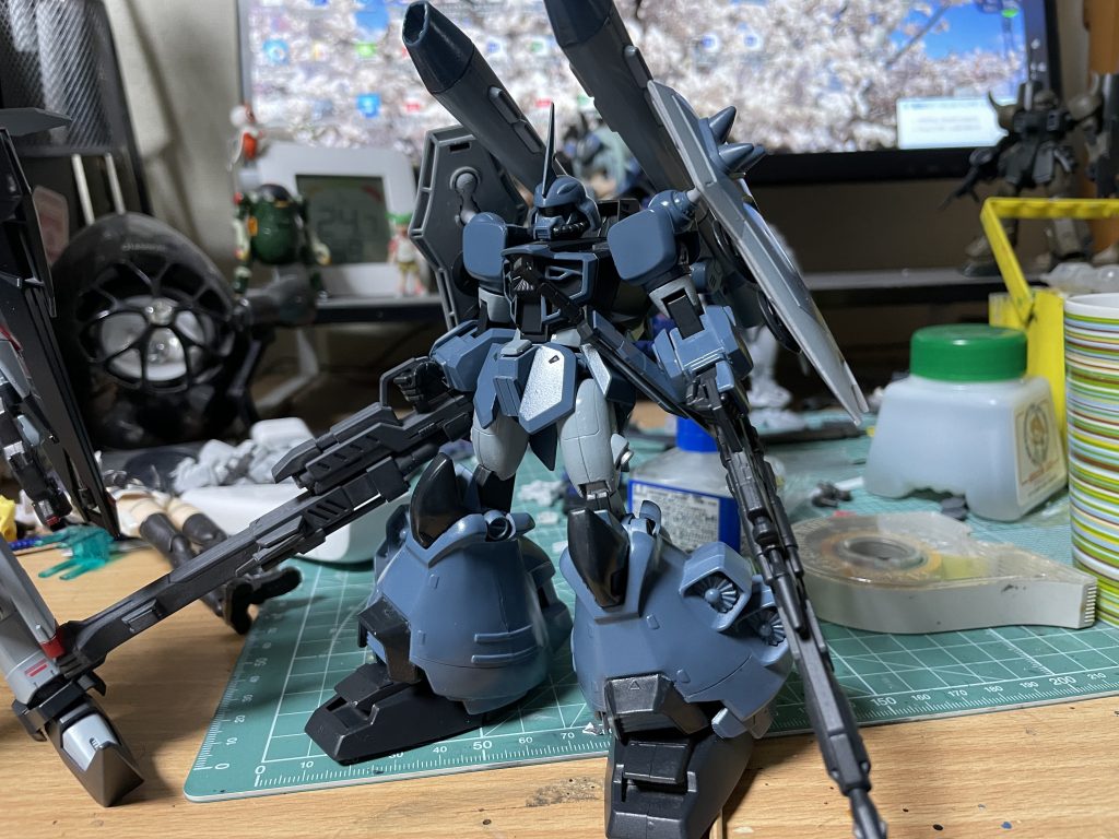 エアブラシで大まかに塗った状態