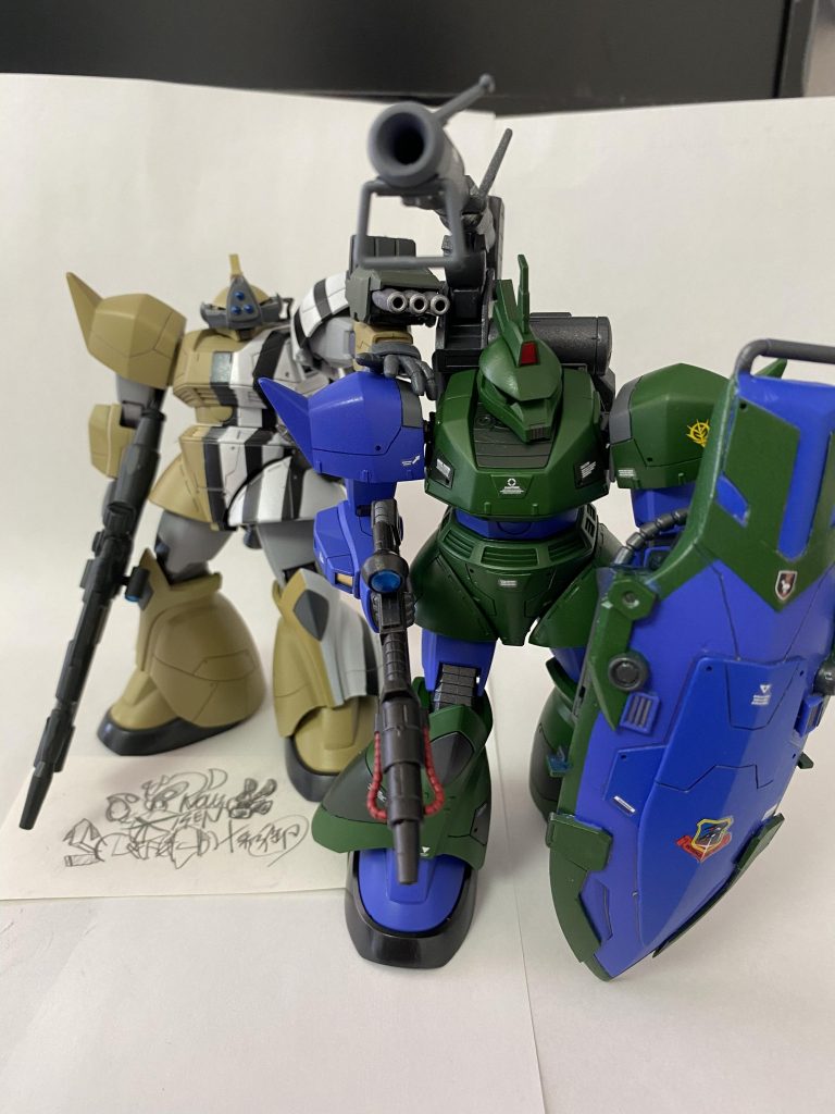 以前制作した、ジャコビアス機とツーショット。