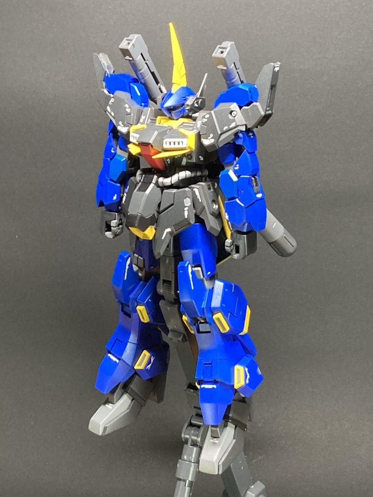 もしもジェリドがグリプス戦役で死亡せずに生き残っていたら…という設定の世界、ms試験部隊に配属されたジェリドが搭乗していた機体今回はver.kaを意識してデカールは少なめにしました