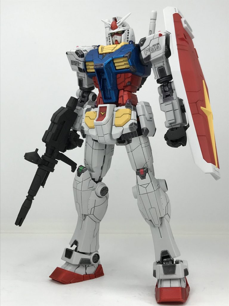 横浜のガンダムだから、武器はいらないかなーと思っていましたが、間違いでした。やっぱりコレが私の中のガンダムの原風景です(^^)