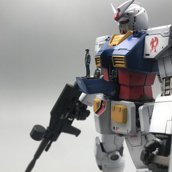 MGオリジンガンダム　デカール仕上げて完成〜