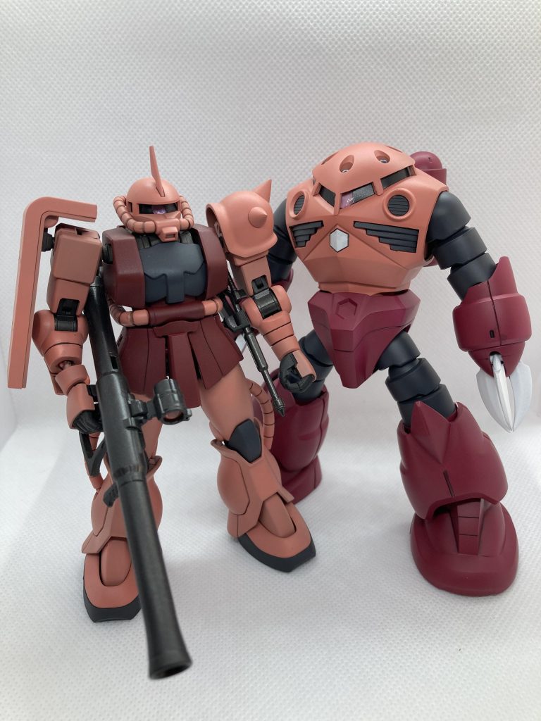 シャア専用ザクとピンクの調色難しいですね同じようにしたつもりがやっぱりちょっと違うかも(⌒-⌒; )ゲルググ作らなきゃ!という気持ちになります