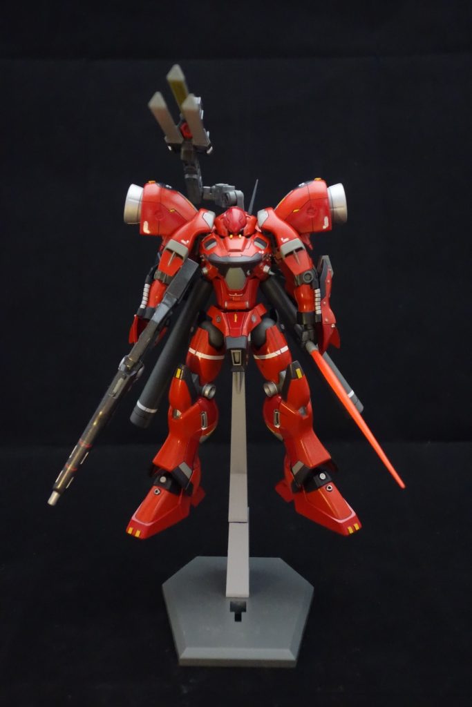 腰のパイプを取り除き5ミリ延長してスラッとした体型にプロポーション変更しました。