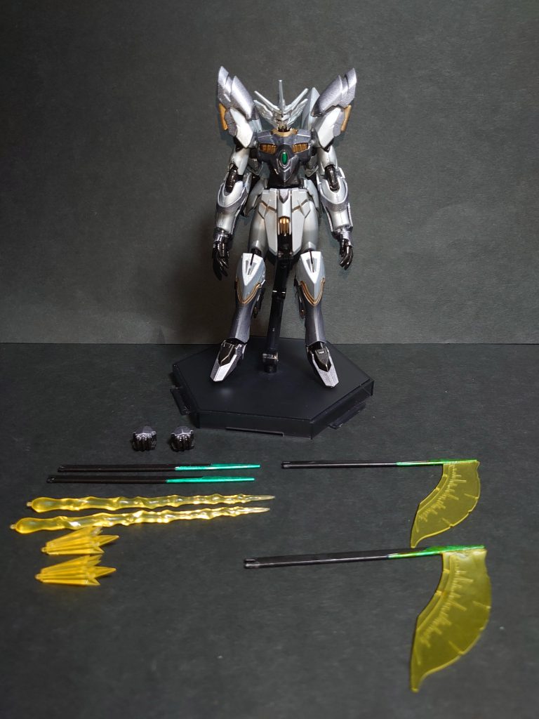 装備品一覧装備品はガンダムレギルスRと同様でイクシオンスピアとエフェクトのみのシンプルな構成になっています。