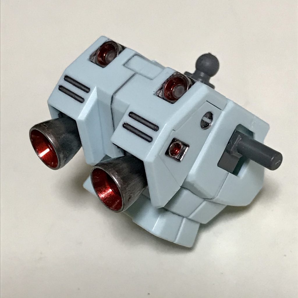 作り始め。バックパックからして既に強そうですね〜笑