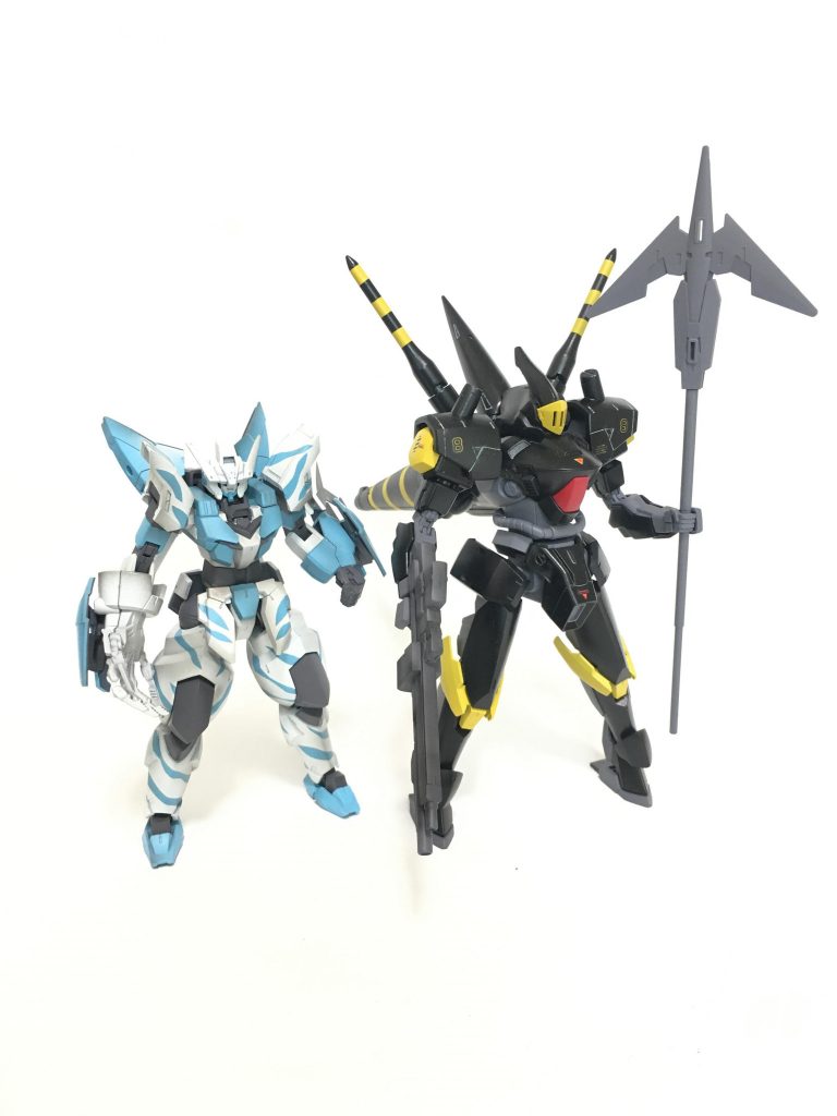 直近の作品と記念撮影。白と黒。最後までご覧いただきありがとうございました(^○^)!