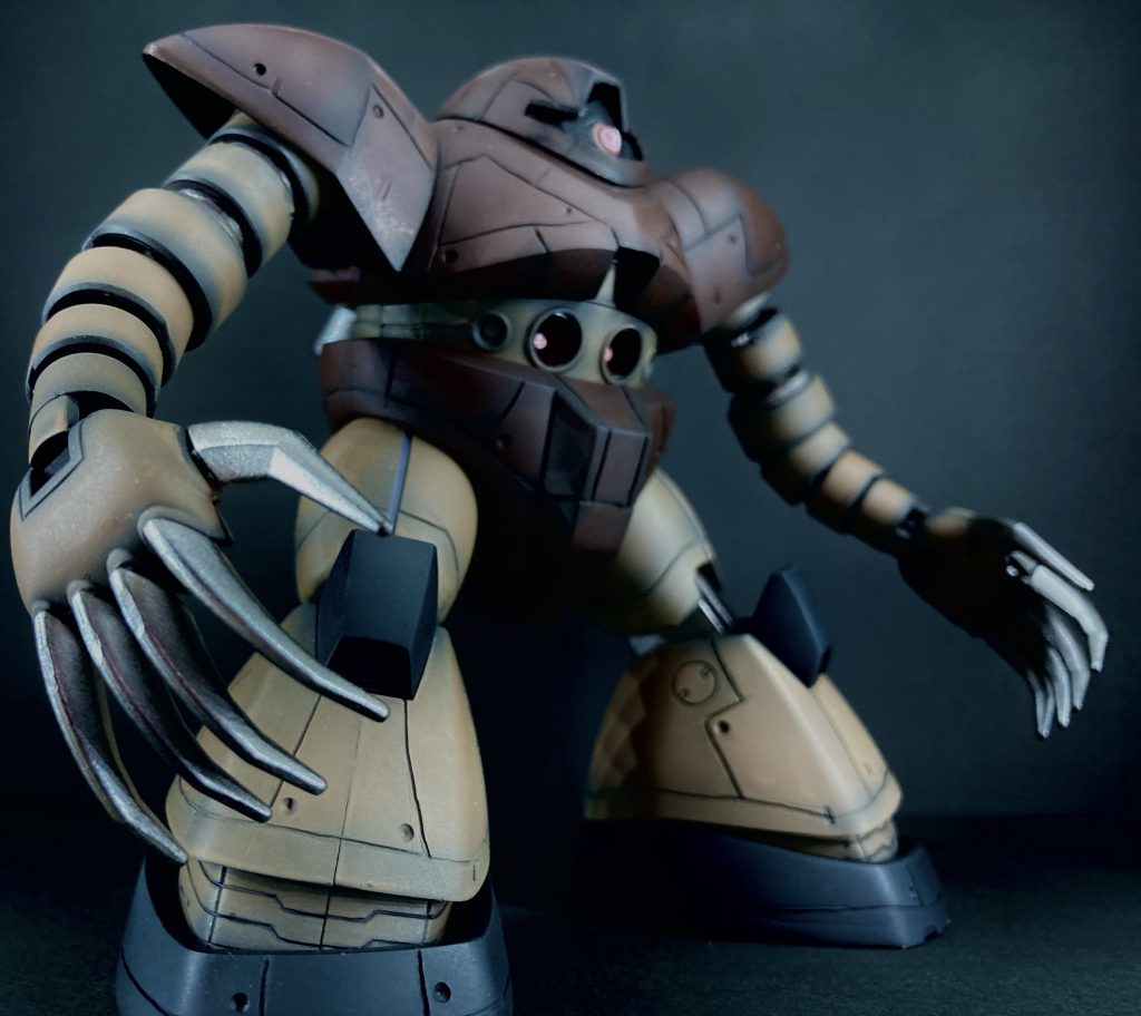 昔作ったヘタクソなゴッグさんからパーツを拝借m(._.)m